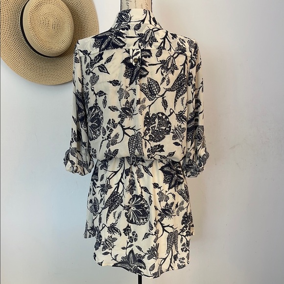 AGACI | Women’s Navy and Cream High Collar Long Sleeve Romper Size Medium - Picture 7 of 8